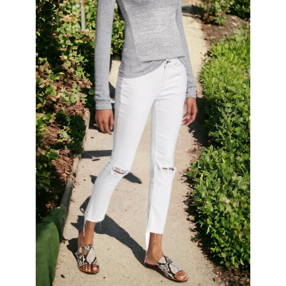 NWT - Rag & Bone Dre Low-Rise Ankle Slim Boyfriend Jeans in White Size: 31 - Picture 1 of 5